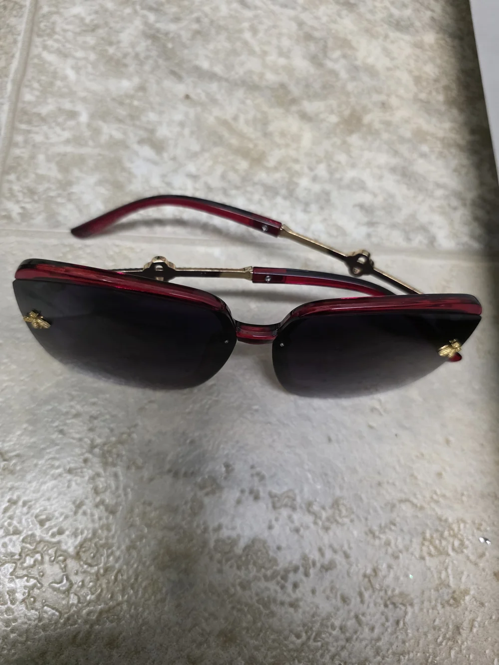 Women’s Red Square Sunglasses with Gold Bee Detail